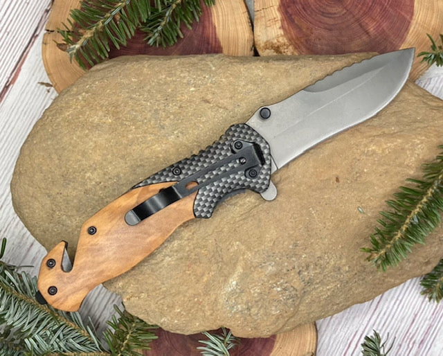 Bass Fisherman Knife